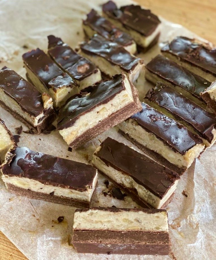 f283aa51-65cd-4996-b4ae-33783fe17697